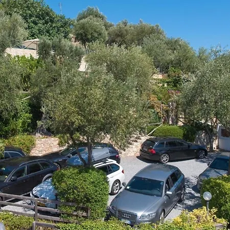 Апартаменты Nette Ferienwohnung In Mit Grossem Garten *